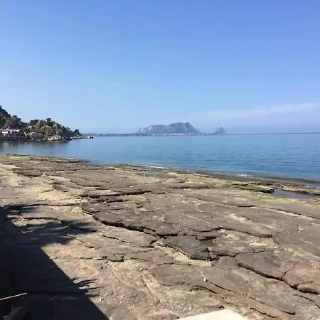 Villa La Sul Mare Mandra Capreria
